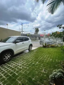 Sobrado com 3 Quartos à venda, 160m² no Uberaba, Curitiba