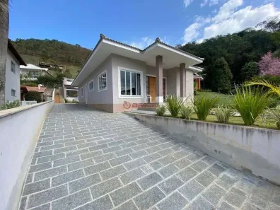 Casa de Condomínio com 3 Quartos à venda, 150m² no Sebastiana, Teresópolis