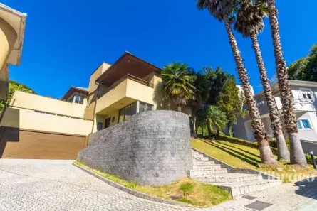 Casa de Condomínio com 5 Quartos à venda, 390m² no Campo Comprido, Curitiba