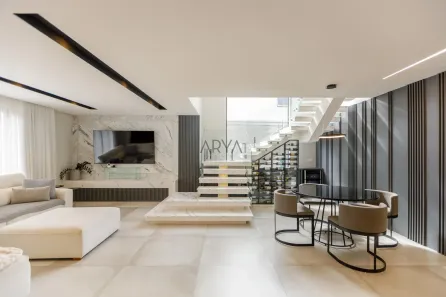 Casa de Condomínio com 4 Quartos à venda, 450m² no Santa Felicidade, Curitiba