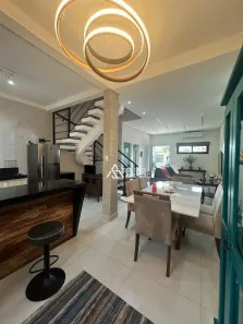 Casa com 2 Quartos à venda, 256m² no Jardim Mariella, Caraguatatuba