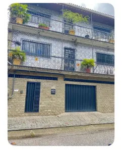 Sobrado com 4 Quartos para alugar, 600m² no Val-de-Cães, Belém