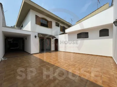 Casa com 4 Quartos para alugar, 256m² no Planalto Paulista, São Paulo