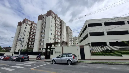 Apartamento com 2 Quartos para alugar, 64m² no Saguaçu, Joinville