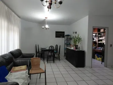 Casa com 3 Quartos à venda, 240m² no Vila Polopoli, São Paulo
