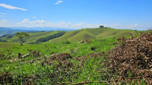 Lote/Terreno à venda, 600m² no Centro, Igaratá