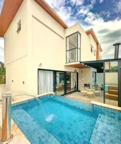Casa de Condomínio com 3 Quartos à venda, 224m² no Valparaíso, Petrópolis