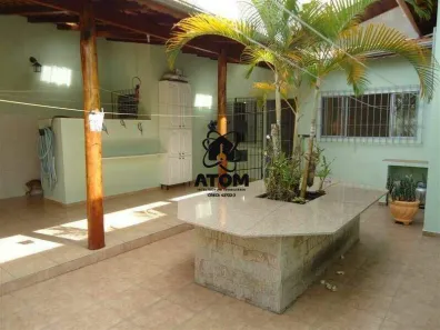 Casa com 4 Quartos à venda, 239m² no Jardim Santa Clara, Taubaté