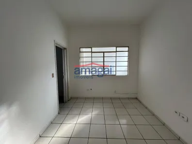 Kitnet com 1 Quarto para alugar, 30m² no Centro, Jacareí