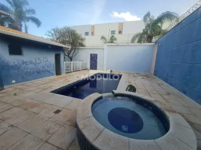 Casa com 4 Quartos à venda, 254m² no Jardim Inconfidência, Uberlândia