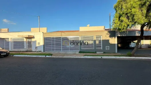 Casa com 2 Quartos à venda, 120m² no Vila Arquelau, Uberaba