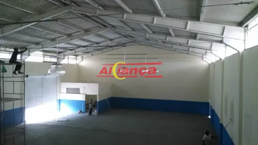 Galpão/Depósito/Armazém à venda, 550m² no Jardim Presidente Dutra, Guarulhos