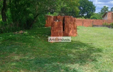 Lote/Terreno à venda, 600m² no , Guapiaçu