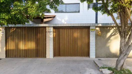 Casa com 3 Quartos para alugar, 120m² no San Martin, Recife