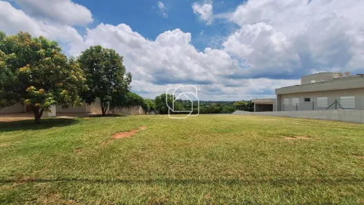 Lote/Terreno à venda, 1300m² no Terras de Mont Serrat, Salto