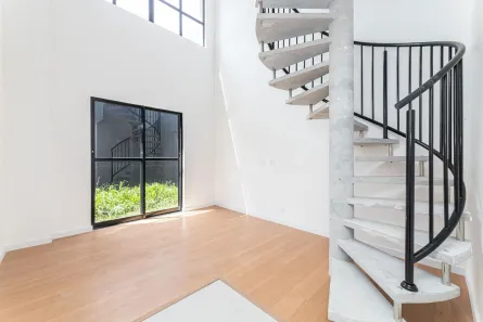 Flat com 1 Quarto à venda, 38m² no Santa Felicidade, Curitiba
