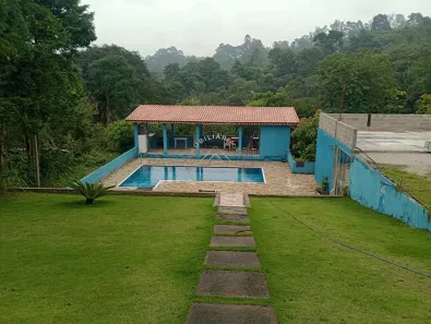 Fazenda/Sítio com 3 Quartos à venda, 2500m² no Chácaras Berro D'Água, Itu