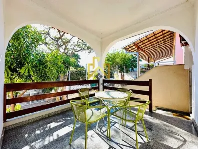 Casa com 3 Quartos à venda, 139m² no Santa Amélia, Belo Horizonte