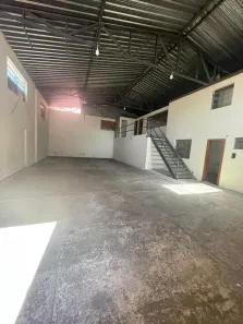 Galpão/Depósito/Armazém para alugar, 240m² no Jardim Canadá, Nova Lima