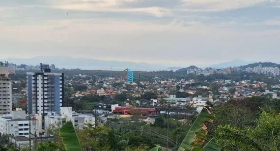 Casa com 7 Quartos à venda, 280m² no Córrego Grande, Florianópolis