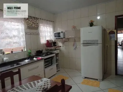 Casa com 2 Quartos à venda, 230m² no Jardim Telles de Menezes, Santo André
