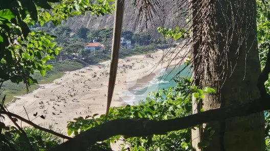 Lote/Terreno à venda, 874m² no Itacoatiara, Niterói