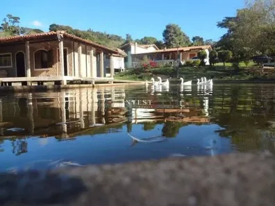 Fazenda/Sítio com 3 Quartos à venda, 350m² no Espírito Santo, Paraibuna