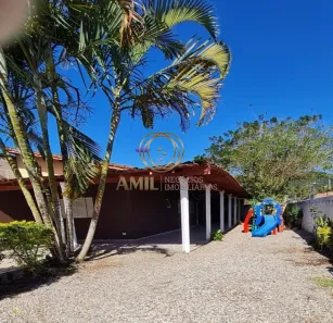 Casa com 2 Quartos à venda, 126m² no Jardim Olaria, Caraguatatuba