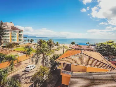 Prédio Residencial com 25 Quartos à venda, 1000m² no Canasvieiras, Florianópolis