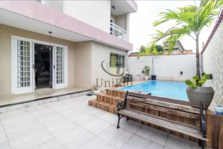 Casa com 2 Quartos à venda, 300m² no Realengo, Rio de Janeiro