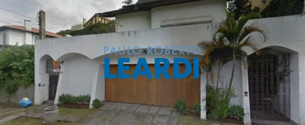 Sobrado com 4 Quartos à venda, 800m² no Jardim Guedala, São Paulo