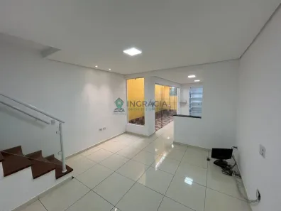 Casa com 4 Quartos para alugar, 250m² no Vila Romana, São Paulo