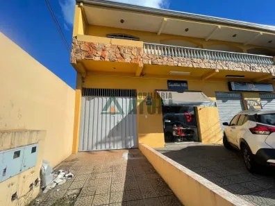 Casa com 3 Quartos para alugar, 120m² no Parque Residencial Joaquim Toledo Piza, Londrina