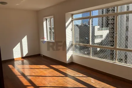 Apartamento com 2 Quartos para alugar, 143m² no Savassi, Belo Horizonte