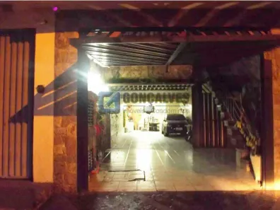 Sobrado com 3 Quartos à venda, 300m² no Parque Novo Oratório, Santo André