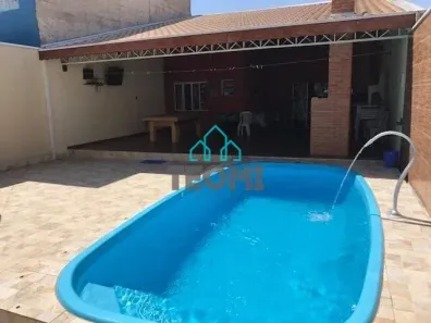 Casa com 3 Quartos à venda, 290m² no Vila Areao, Taubaté