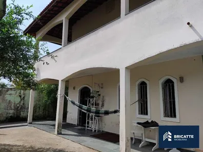 Sobrado com 4 Quartos à venda, 253m² no Corumbá, Itanhaém