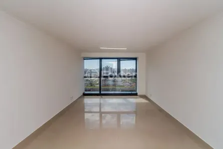 Sala Comercial à venda, 32m² no Praia de Belas, Porto Alegre
