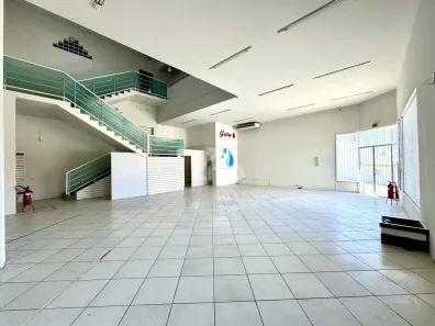 Galpão/Depósito/Armazém para alugar, 770m² no Vila Nova, Blumenau