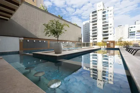 Apartamento com 3 Quartos à venda, 160m² no Meia Praia, Itapema