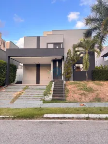 Casa com 3 Quartos para alugar, 300m² no Parque do Jiqui, Parnamirim