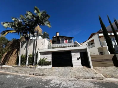 Casa com 3 Quartos à venda, 311m² no Jardim Europa, Poços de Caldas