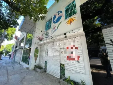 Prédio Comercial para alugar, 150m² no Batista Campos, Belém
