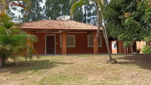 Fazenda/Sítio com 3 Quartos à venda, 200m² no , Alambari
