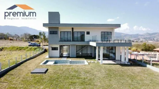 Casa de Condomínio com 3 Quartos à venda, 200m² no , Joanópolis