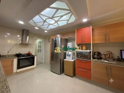 Sobrado com 3 Quartos à venda, 258m² no Vila Nilo, São Paulo