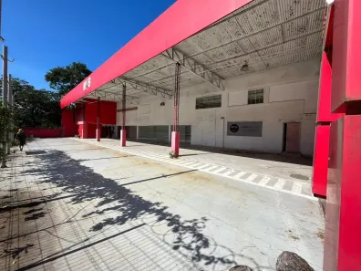 Ponto Comercial à venda, 1890m² no Baldeador, Niterói