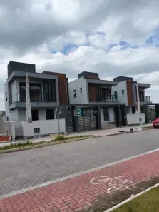 Casa com 3 Quartos à venda, 120m² no Vargem Grande, Florianópolis