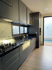 Casa com 3 Quartos à venda, 182m² no Zona 05, Maringá