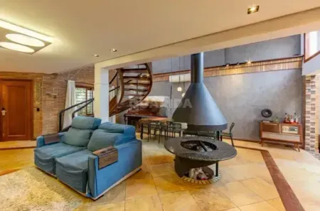 Casa com 4 Quartos para alugar, 269m² no Vila Jardim, Porto Alegre